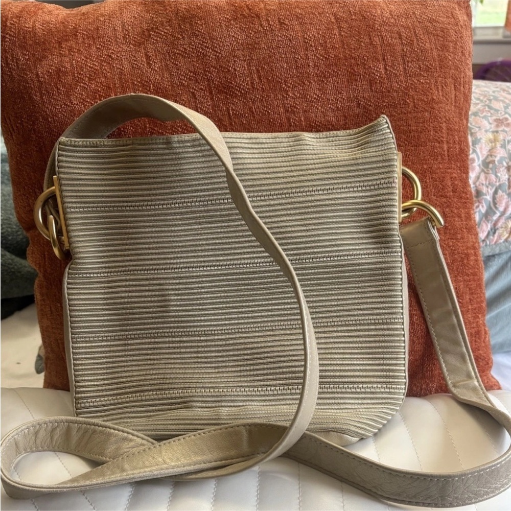 Sharif Cream and Gold Striped Crossbody Bag